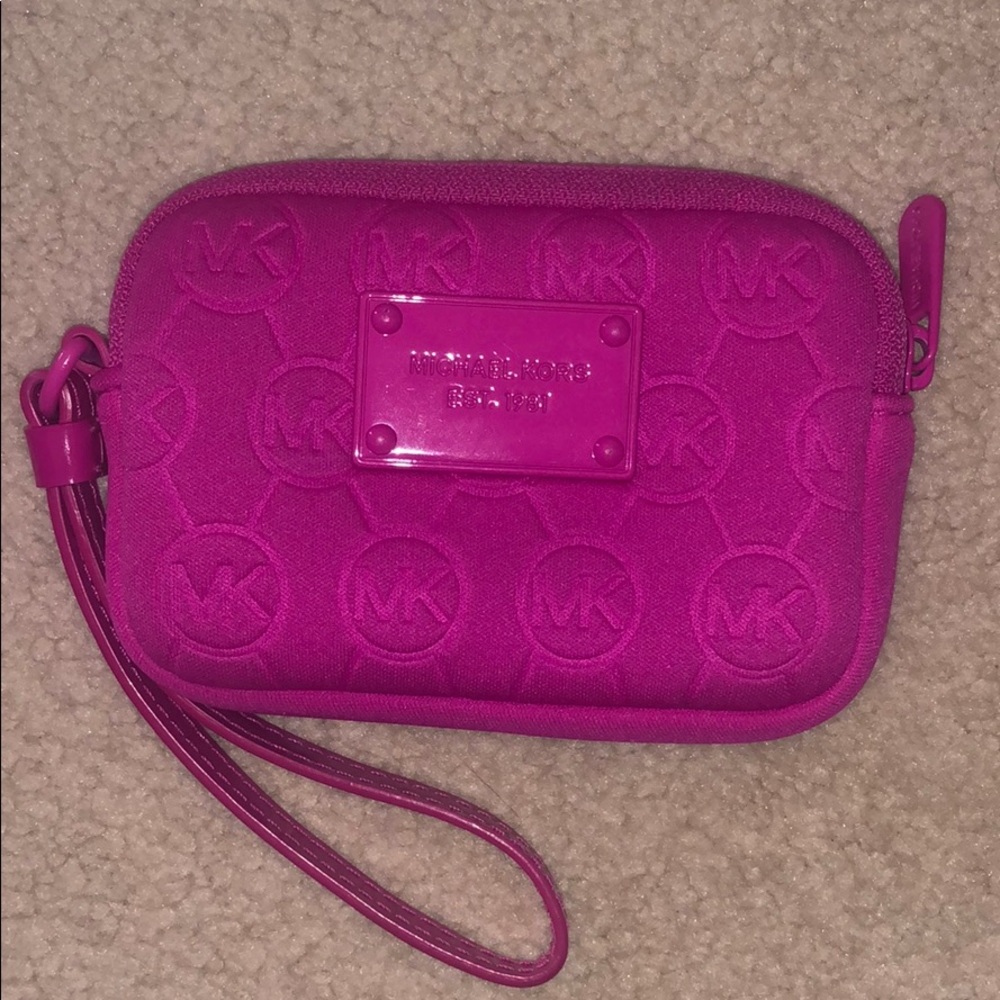 Michael Kors wristlet
